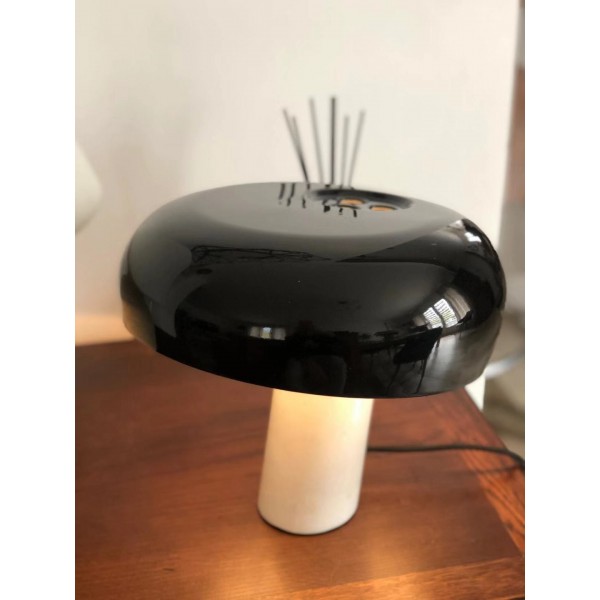 Snoopy table lamp