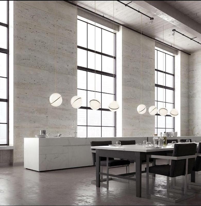 Crescent pendant lamp