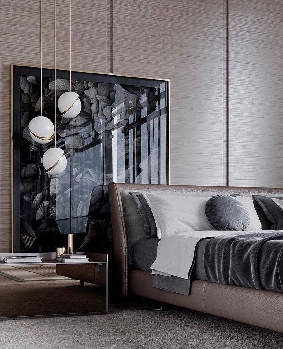 Crescent pendant lamp